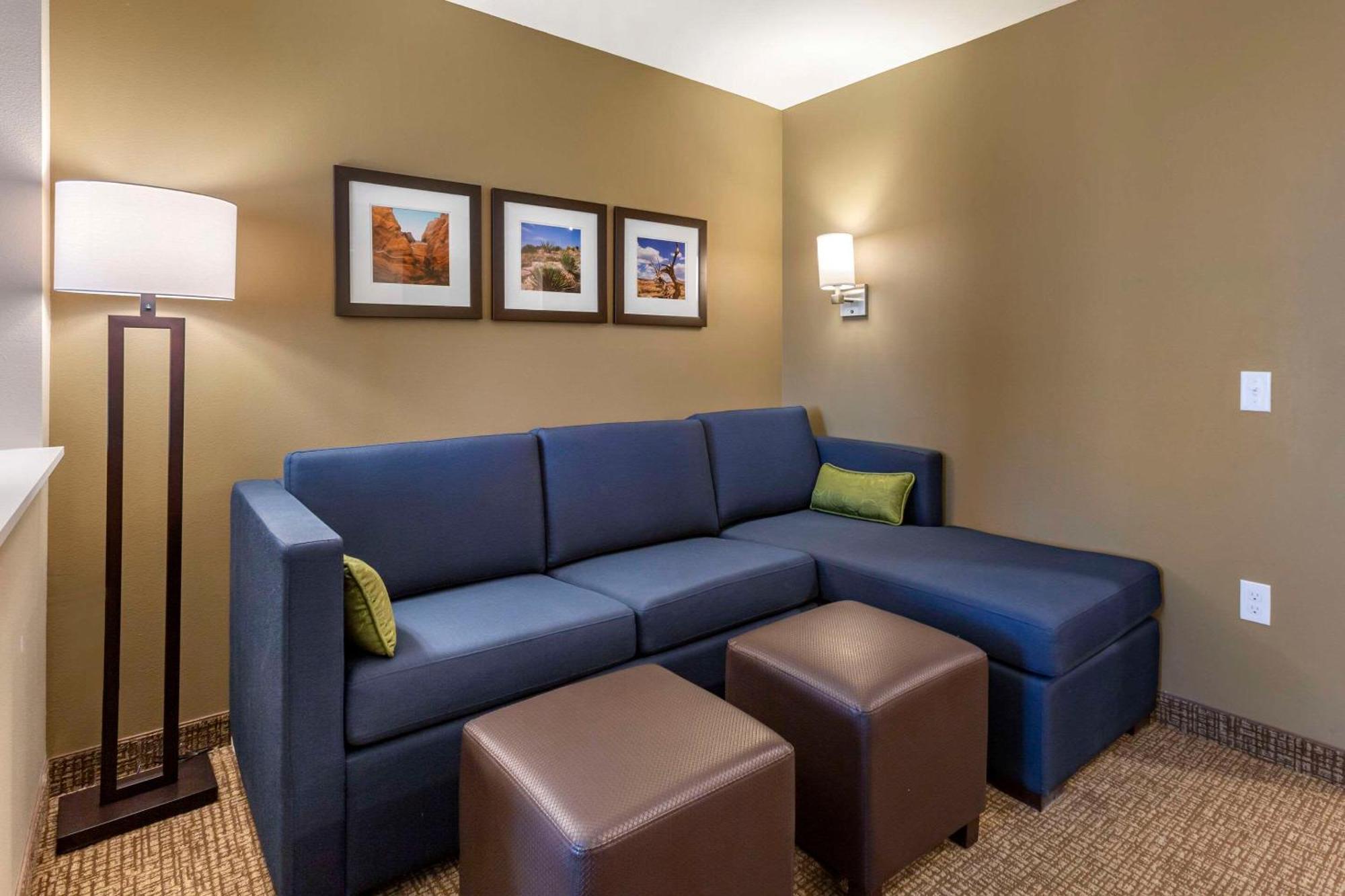 Comfort Suites Albuquerque Airport Esterno foto